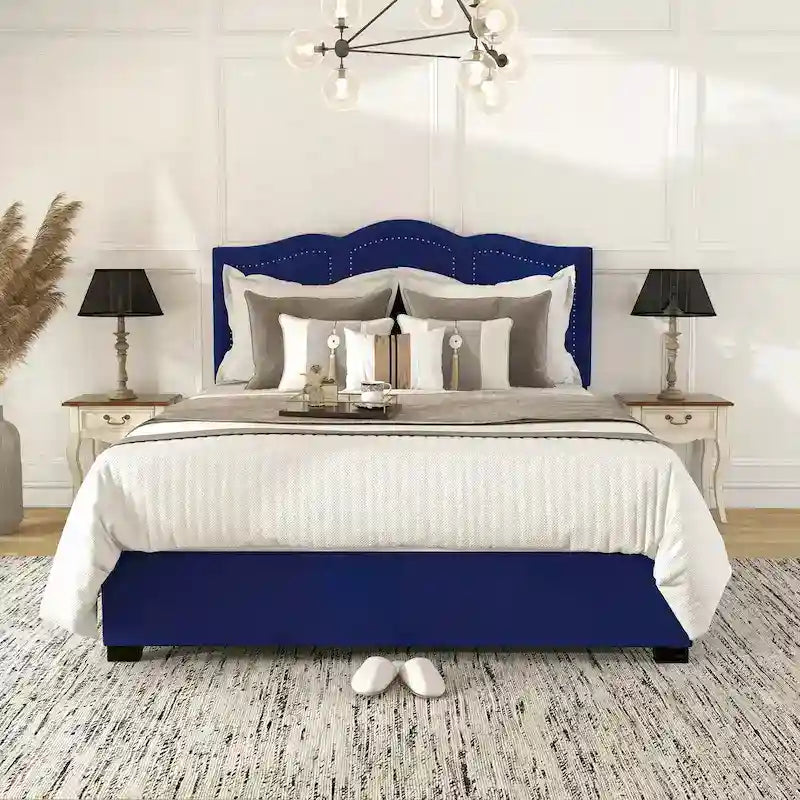 Cama de plataforma estofada com arrumação e 4 gavetas