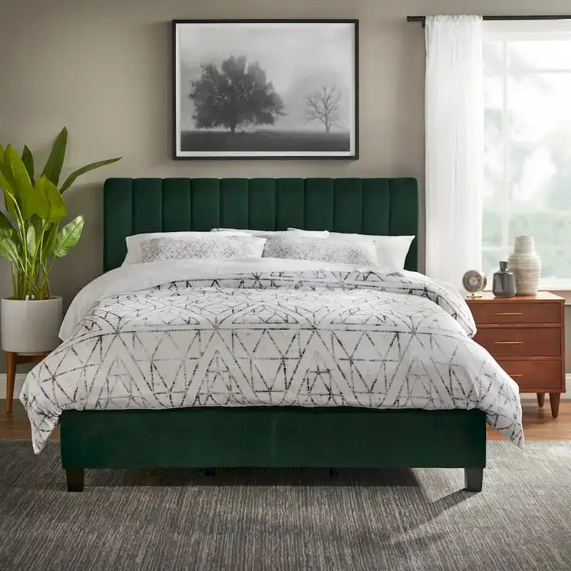Teagan queensize bed met channel-tufting