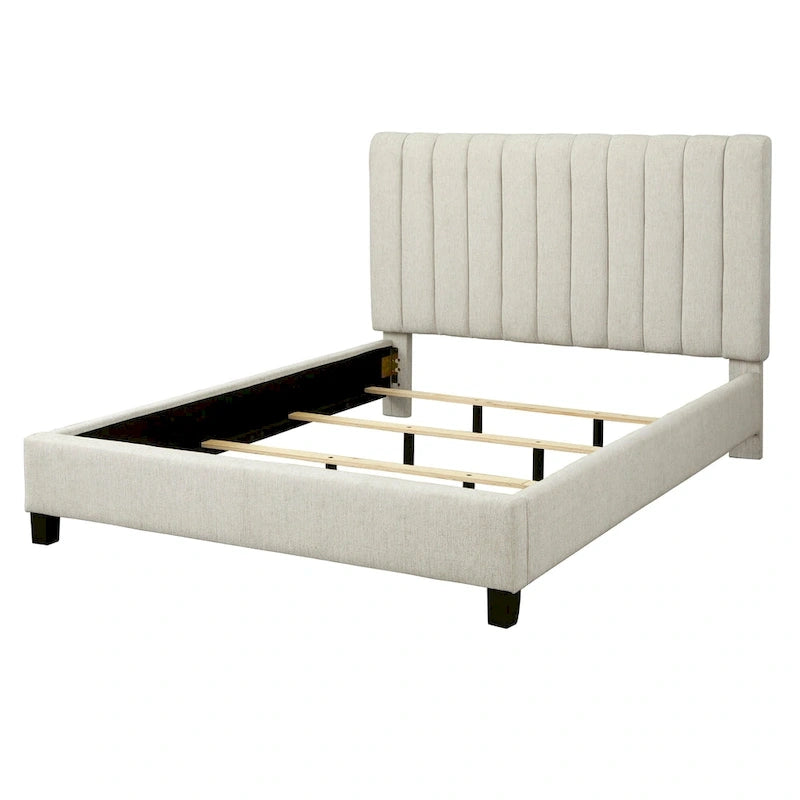 Letto queen Teagan con trapuntatura a canali