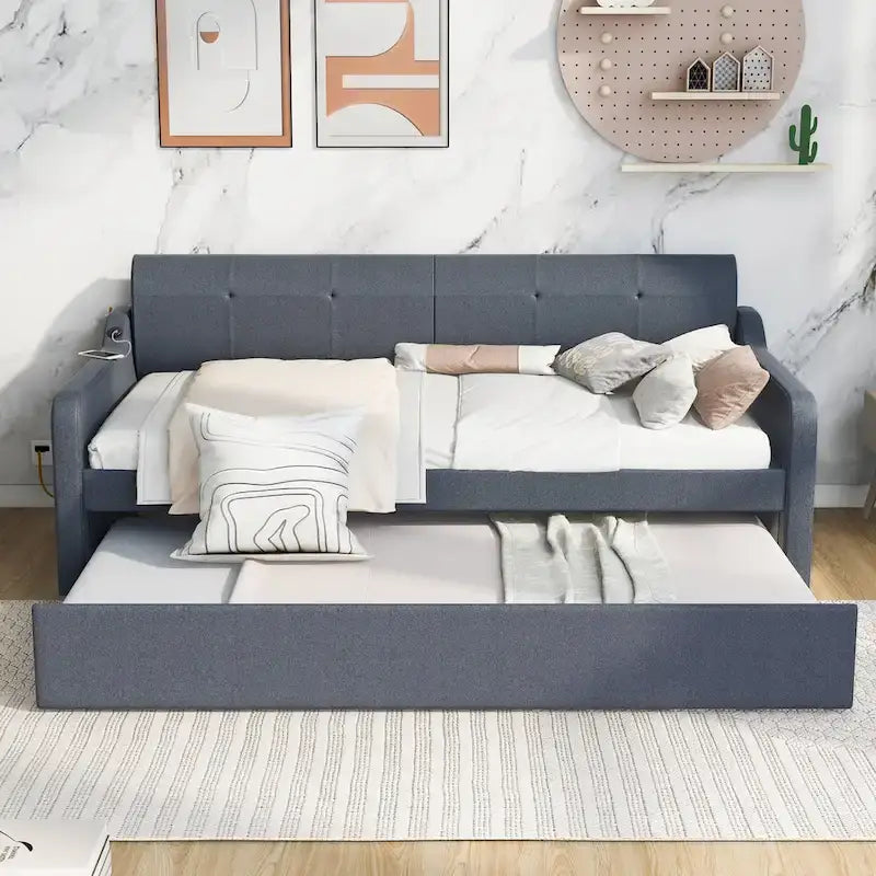 Letto da giorno imbottito con letto estraibile e design con ricarica USB